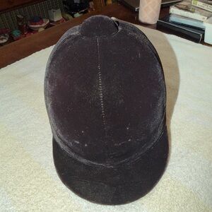Brennan’s Equestrian English Child Size 6 3/4 55 Black Velvet Helmet